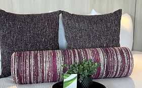 Coast Calgary Downtown Hotel & Suites By Apa